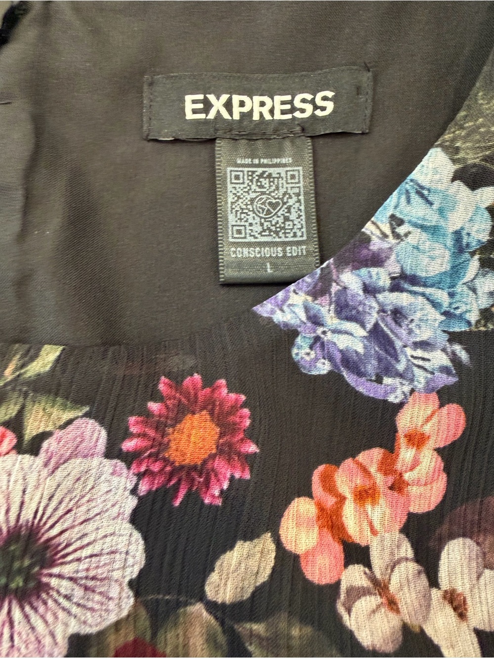 Express Floral Ruffle Dress🌸 - Picture 3 of 6